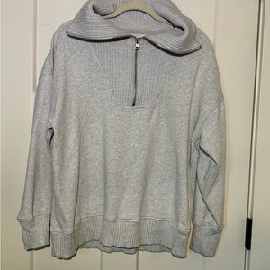 Aerie Gray Crew Neck Sweater